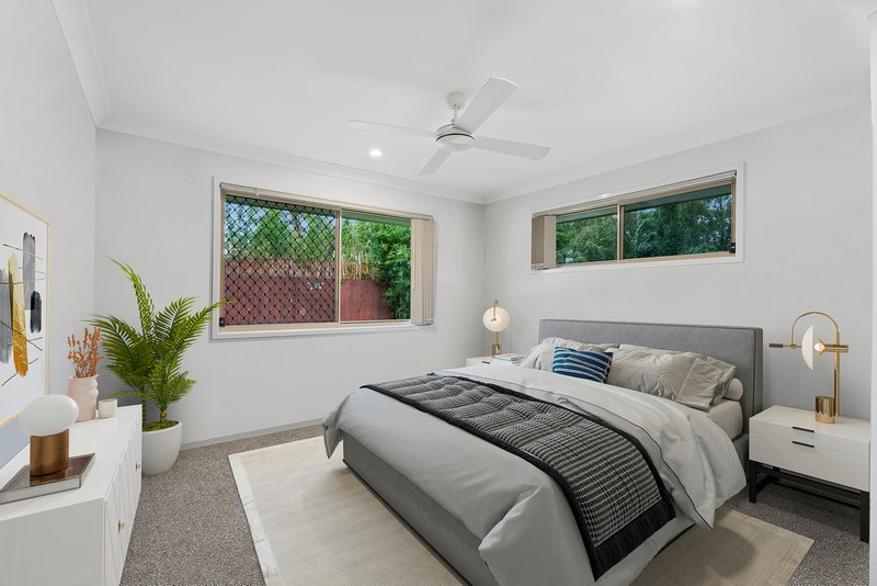 Photo - 111 Harrier Drive, Burleigh Waters QLD 4220 - Image 6