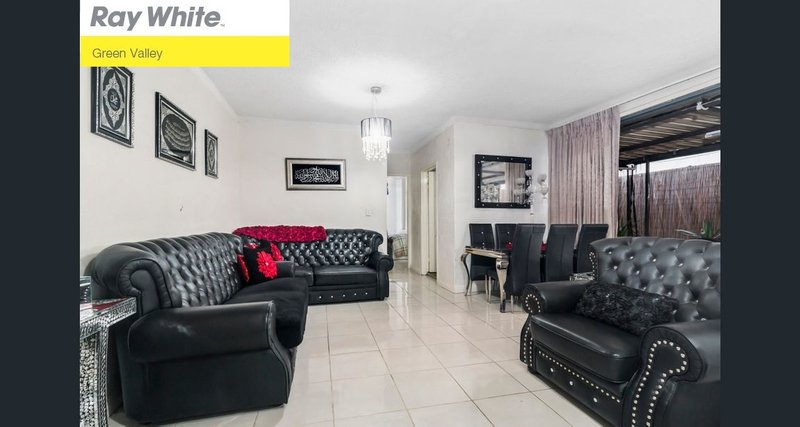 Photo - 1/11 Hart Street, Warwick Farm NSW 2170 - Image 2