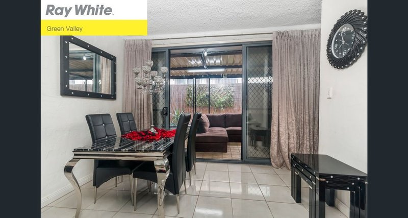 Photo - 1/11 Hart Street, Warwick Farm NSW 2170 - Image 3