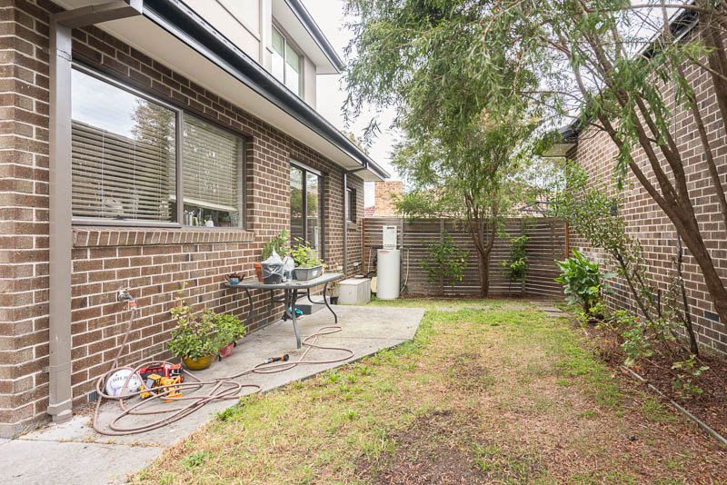 Photo - 1/11 Holland Road, Ringwood East VIC 3135 - Image 7