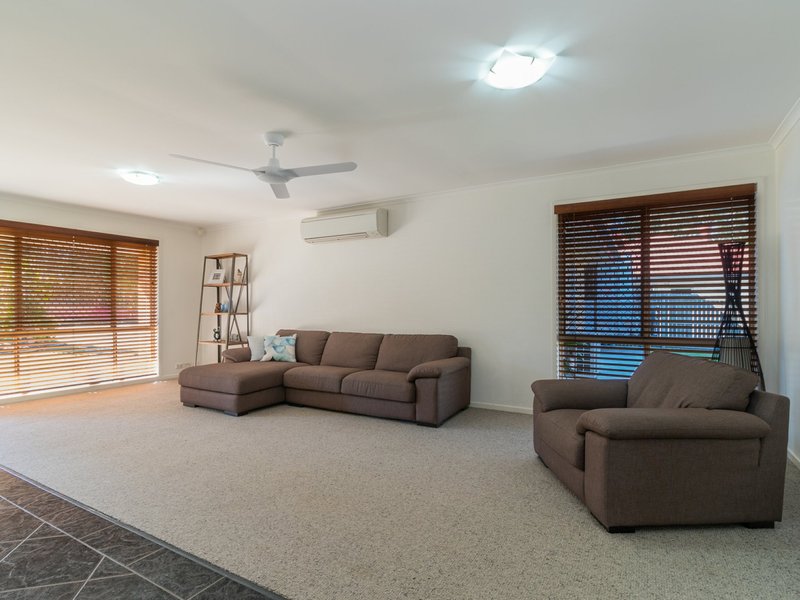 Photo - 111 Kameruka Street, Calamvale QLD 4116 - Image 17