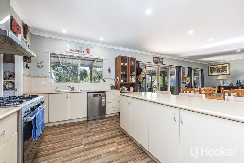 Photo - 111 Kangaroo Loop, Birchmont WA 6214 - Image 9
