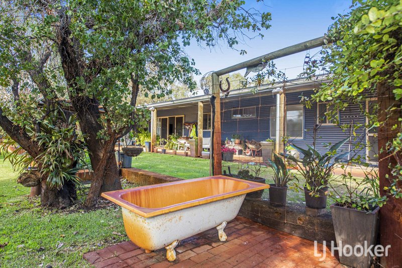 Photo - 111 Kangaroo Loop, Birchmont WA 6214 - Image 24