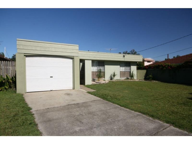 Photo - 111 Klingner Road, Redcliffe QLD 4020 - Image 3