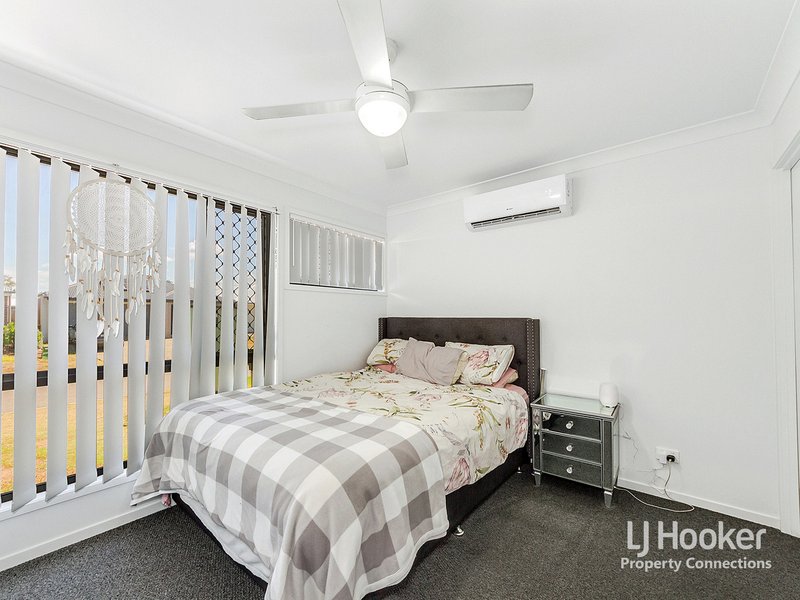 Photo - 1/11 Liberator Street, Griffin QLD 4503 - Image 4
