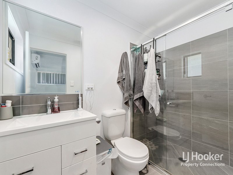 Photo - 1/11 Liberator Street, Griffin QLD 4503 - Image 5