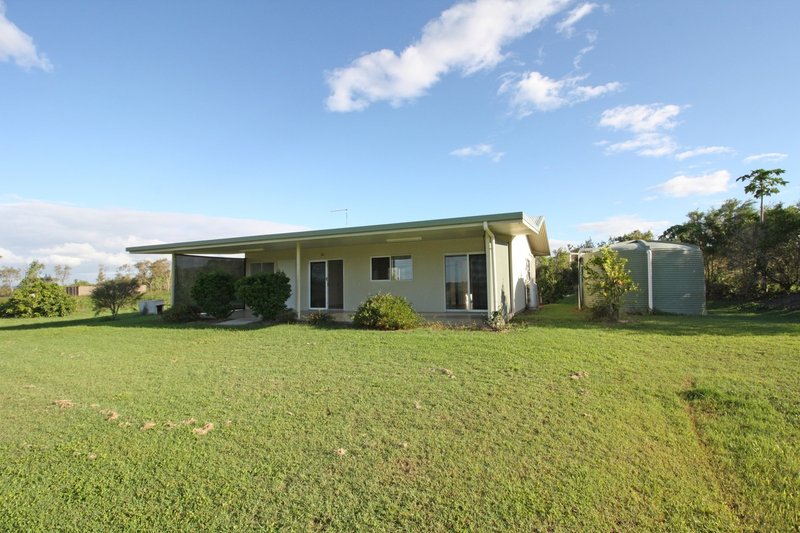 Photo - 111 Macadamia Street, Mareeba QLD 4880 - Image 14