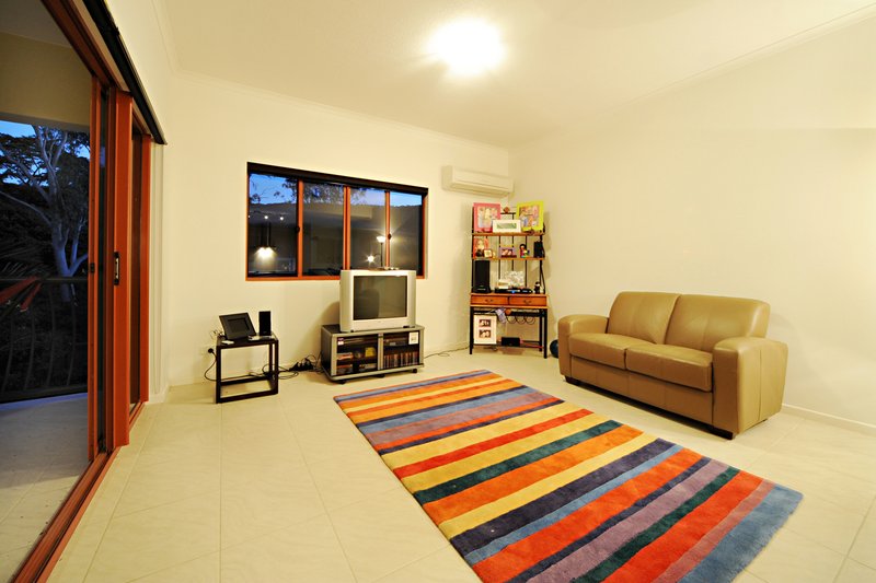 Photo - 1/11 Maeva Street, Jubilee Pocket QLD 4802 - Image 4