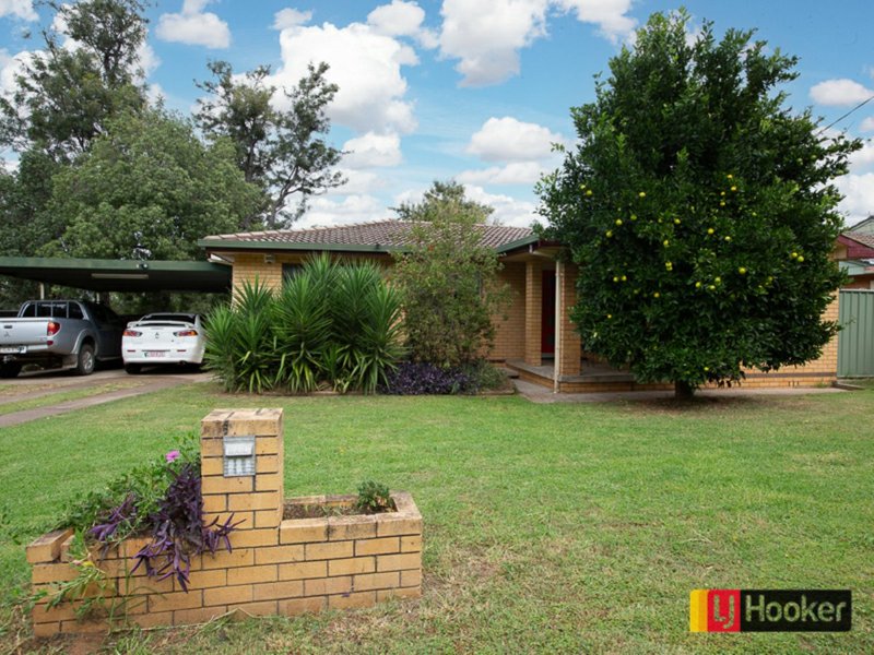 111 Manilla Road, Oxley Vale NSW 2340