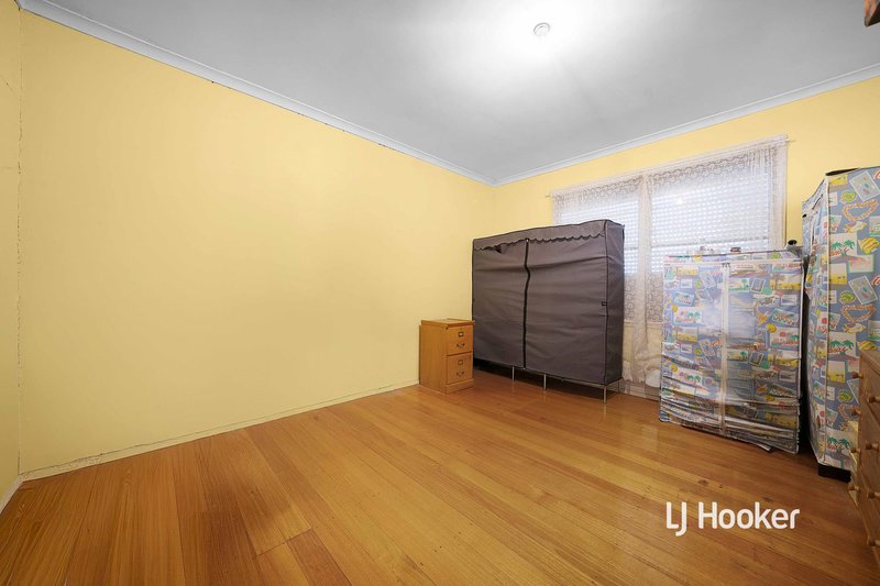 Photo - 111 Market Road, Werribee VIC 3030 - Image 5