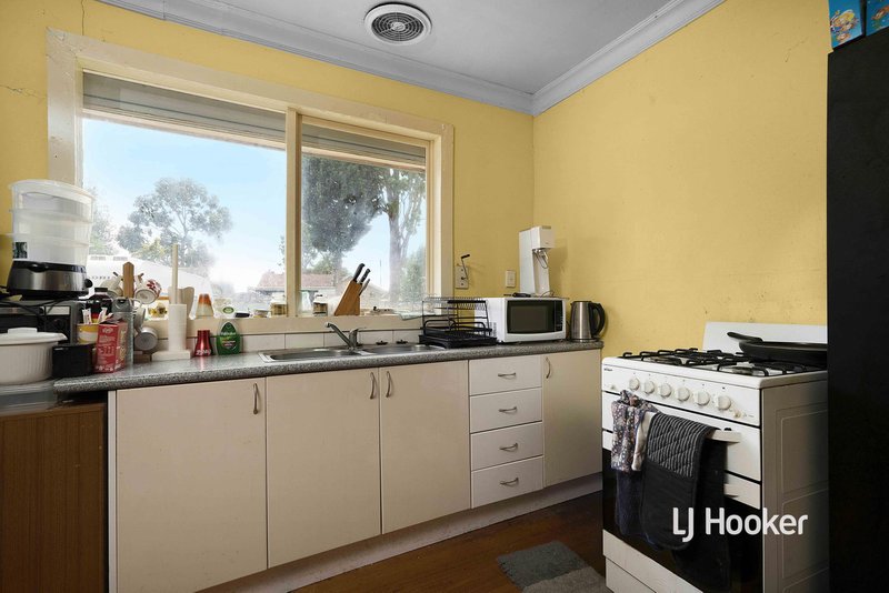 Photo - 111 Market Road, Werribee VIC 3030 - Image 7