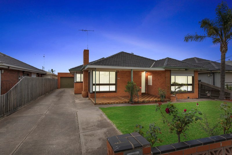 111 Moore Road, Airport West VIC 3042