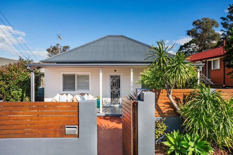 111 Mount Keira Road, West Wollongong NSW 2500