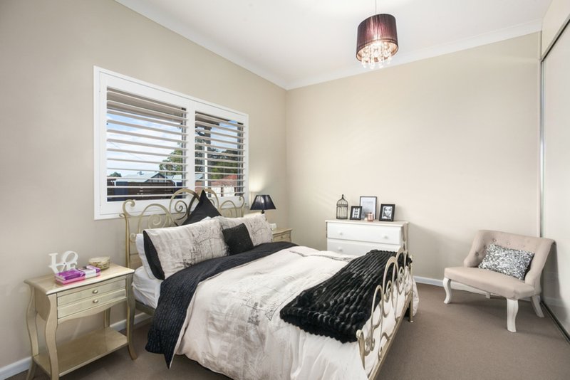 Photo - 111 Mount Keira Road, West Wollongong NSW 2500 - Image 5