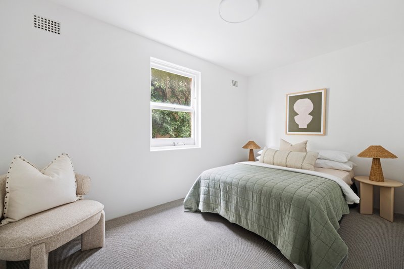 Photo - 11/1 Murray Road, Freshwater NSW 2096 - Image 2