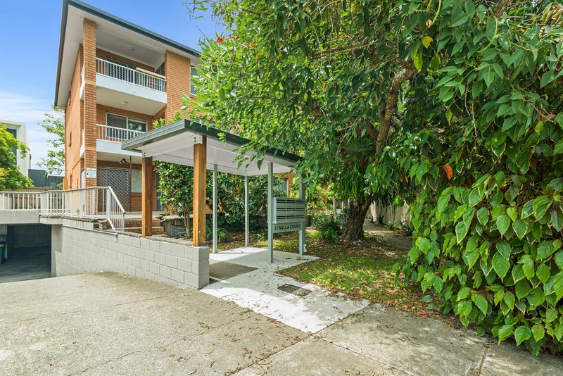 Photo - 1/11 Nalla Court, Palm Beach QLD 4221 - Image 1