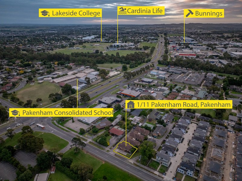 Photo - 1/11 Pakenham Road, Pakenham VIC 3810 - Image 10