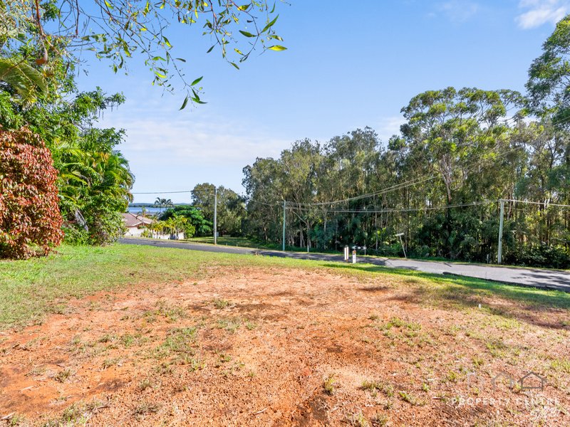 Photo - 111 Palm Beach Road, Russell Island QLD 4184 - Image 4