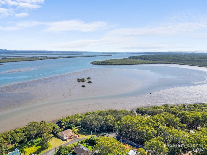 Photo - 111 Palm Beach Road, Russell Island QLD 4184 - Image 11