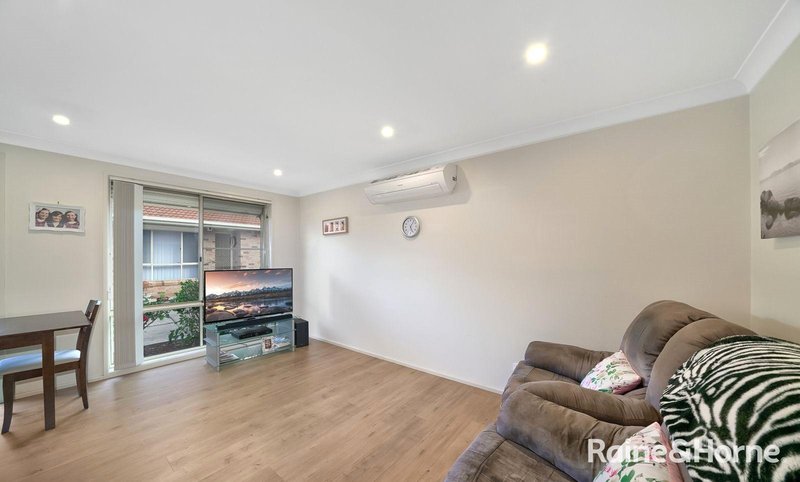 Photo - 1/11 Park Street, Ingleburn NSW 2565 - Image 4