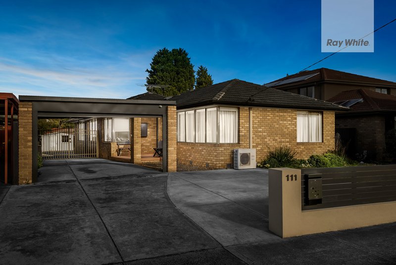 111 Peppercorn Parade, Epping VIC 3076