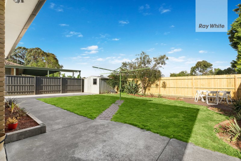 Photo - 111 Peppercorn Parade, Epping VIC 3076 - Image 7