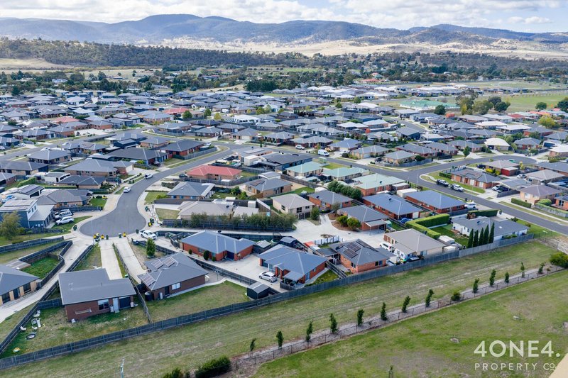 Photo - 1/11 Peronne Court, Brighton TAS 7030 - Image 20