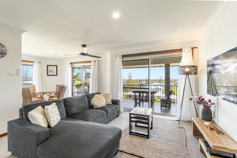 Photo - 11/1 Pippie Street, Yamba NSW 2464 - Image 5