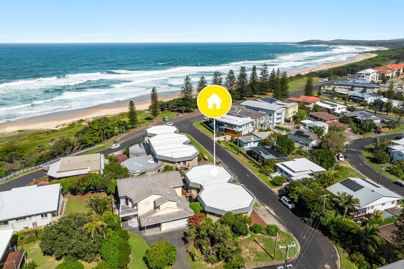Photo - 11/1 Pippie Street, Yamba NSW 2464 - Image 9
