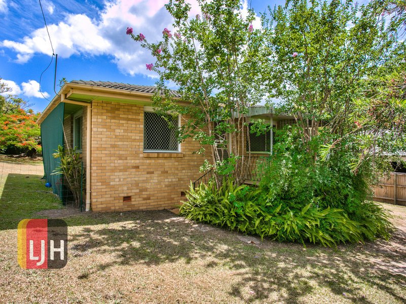 Photo - 111 Pullen Road, Everton Park QLD 4053 - Image 1