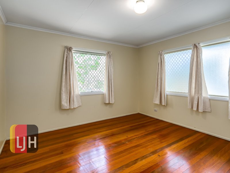 Photo - 111 Pullen Road, Everton Park QLD 4053 - Image 5