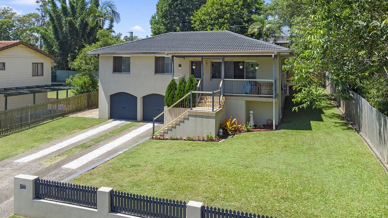 Photo - 111 Queens Court Road, Alexandra Hills QLD 4161 - Image 1