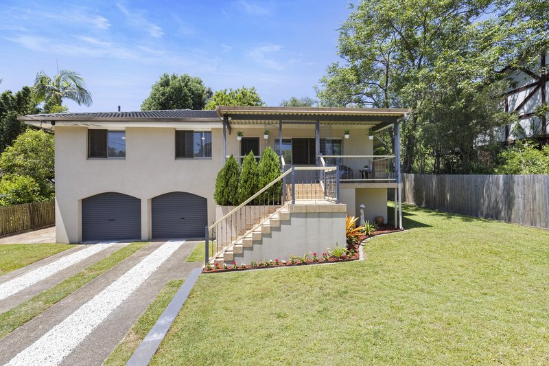 Photo - 111 Queens Court Road, Alexandra Hills QLD 4161 - Image 2