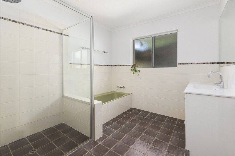 Photo - 111 Queens Court Road, Alexandra Hills QLD 4161 - Image 21