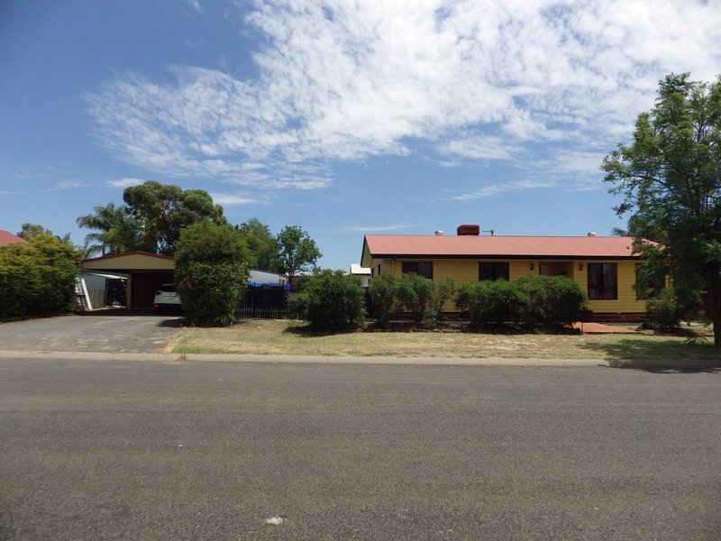 Photo - 111 Quintin Street, Roma QLD 4455 - Image 15