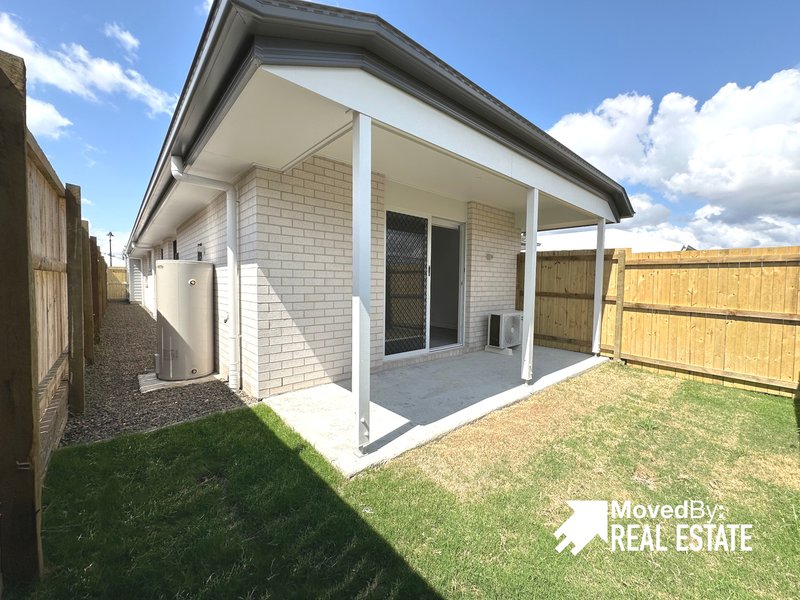 Photo - 1/11 Royal Street, Park Ridge QLD 4125 - Image 10