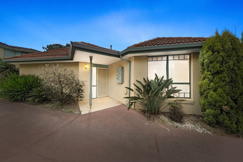 Photo - 1/11 Rule Close, Mill Park VIC 3082 - Image 1