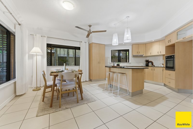 Photo - 1/11 Rutherford Street, Yorkeys Knob QLD 4878 - Image 4
