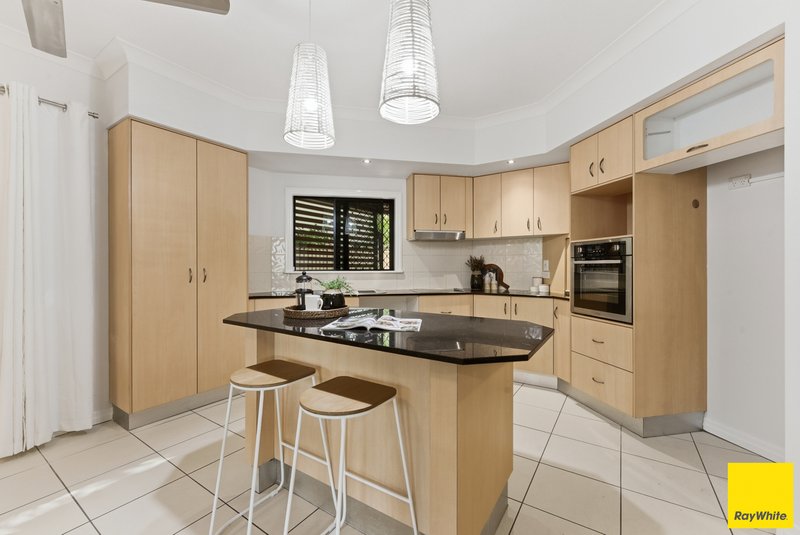Photo - 1/11 Rutherford Street, Yorkeys Knob QLD 4878 - Image 5