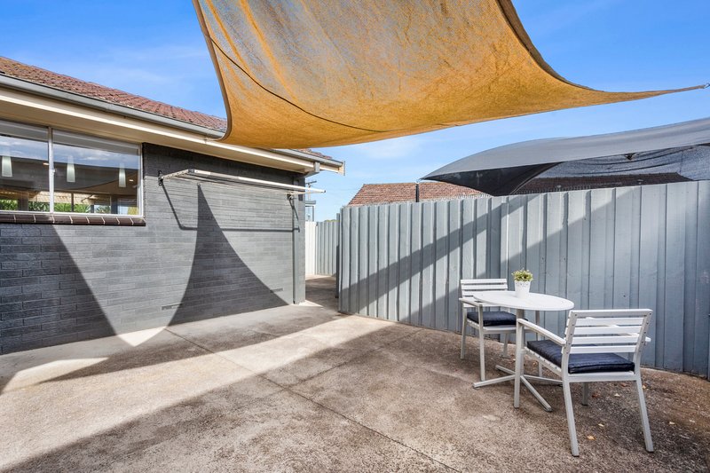 Photo - 1/11 Saintfield Street, Lara VIC 3212 - Image 5