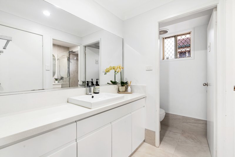 Photo - 1/11 Shearwater Road, Hinchinbrook NSW 2168 - Image 12