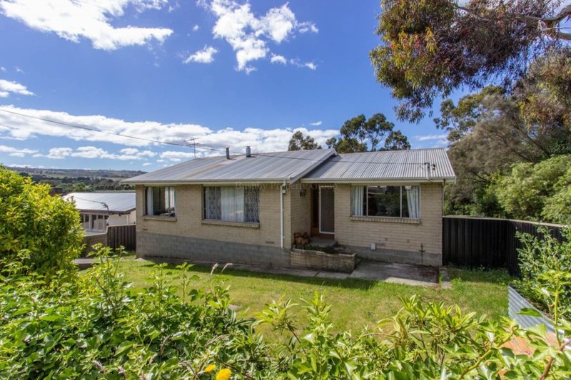 111 Station Road, Norwood TAS 7250