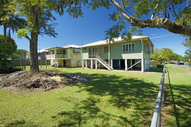 Photo - 111 Stewart Street, Frenchville QLD 4701 - Image 12