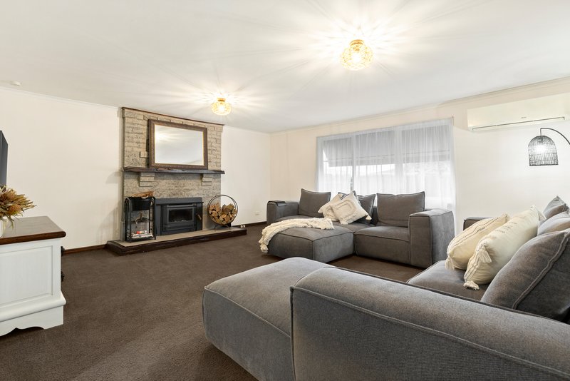 Photo - 111 Stuart Road, Tyabb VIC 3913 - Image 3