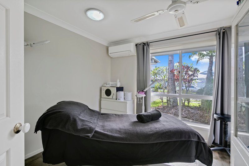 Photo - 111 Tepequar Drive, Maroochydore QLD 4558 - Image 14