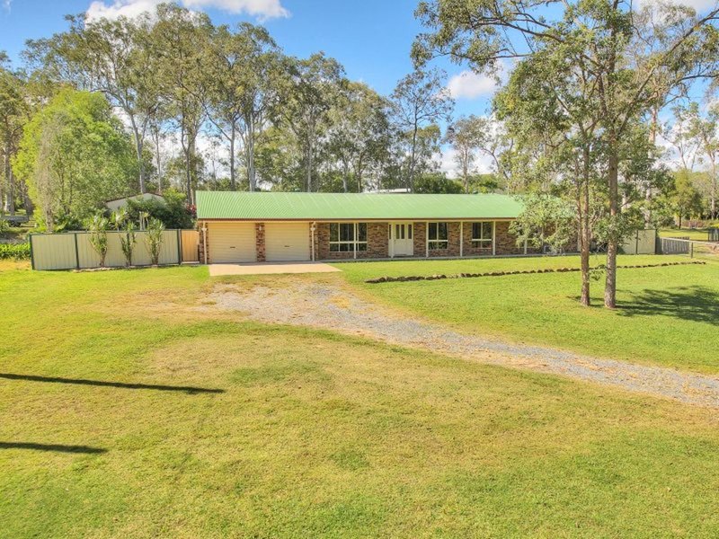 Photo - 111 Thylungra Road, Park Ridge South QLD 4125 - Image 4