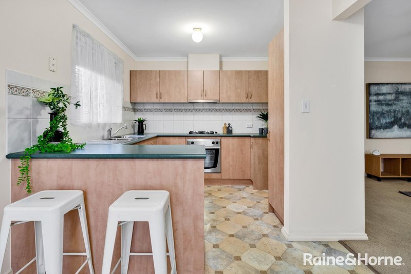 Photo - 1/11 Tretter Street, Morphett Vale SA 5162 - Image 3