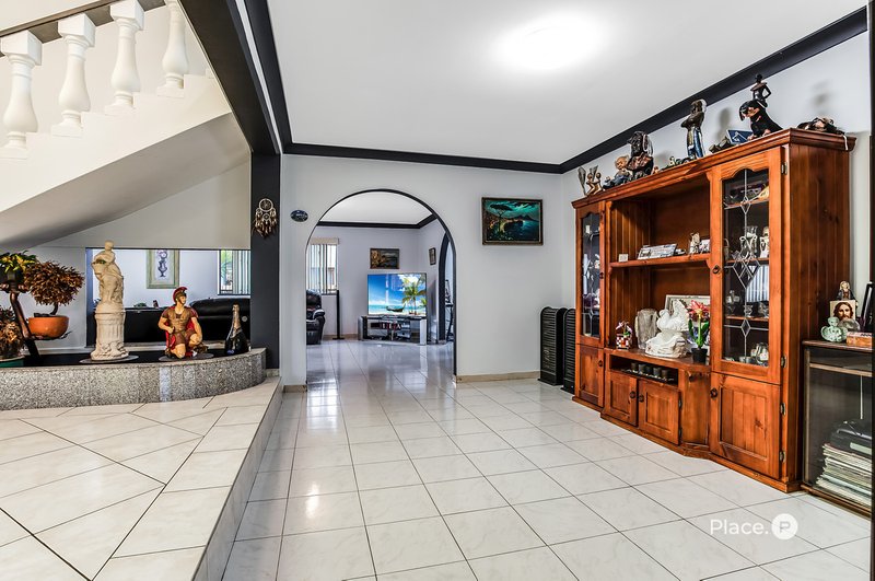 Photo - 111 Trouts Road, Stafford Heights QLD 4053 - Image 8