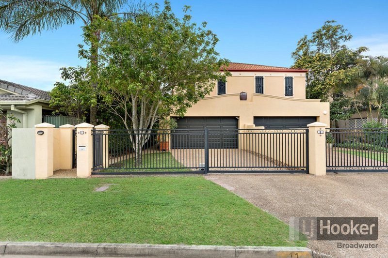 Photo - 1/11 Vaggelas Crescent, Biggera Waters QLD 4216 - Image 15