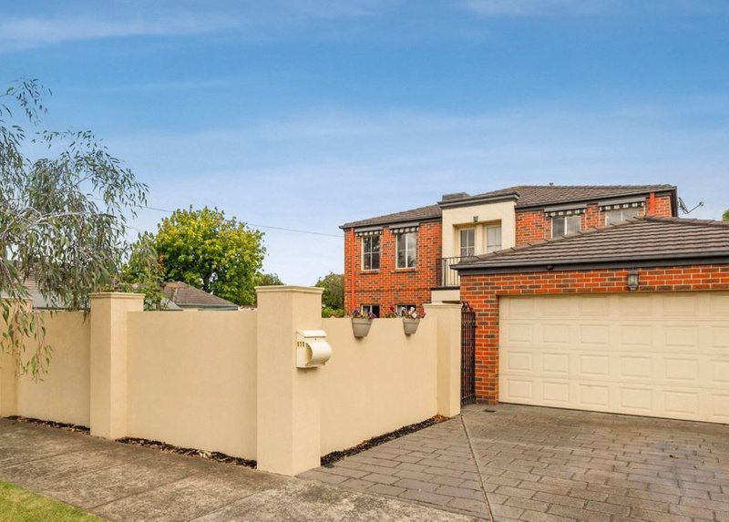 Photo - 111 Victor Road, Bentleigh East VIC 3165 - Image 11